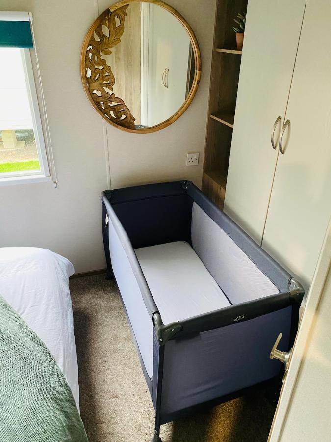 The Sanctuary Holiday Home - Escape The Ordinary Нерсборо Екстериор снимка